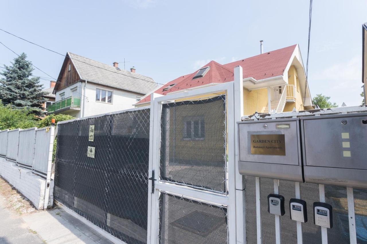 Hi-Bp Garden City Batsanyi Apartment 3 Rooms, Apartment Upstairs Near The City Train With Free Parking Budapest Esterno foto